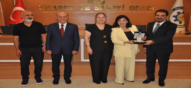 Muş TSO`dan Kadın Girişimcilere Plaket Takdimi 
