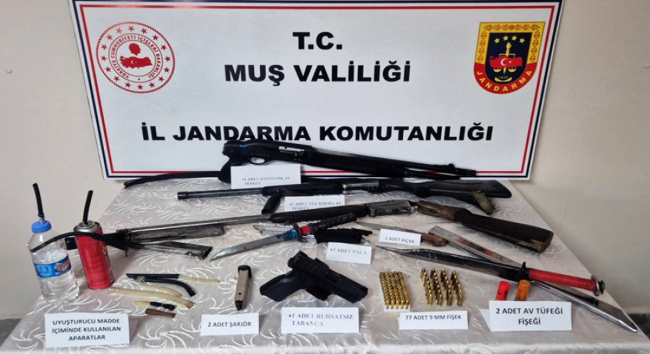 Varto’da Silah ve Uyuşturucu Operasyonu: 2 Şüpheli Gözaltında