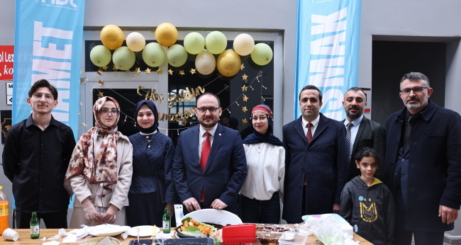 Gazze İçin Dayanışma Seferberliği: Muş Alparslan Üniversitesi’nde Anlamlı Kermes