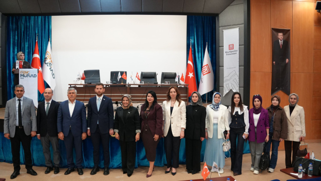Muş’ta Kadın Girişimciliğine İlham Veren Panel