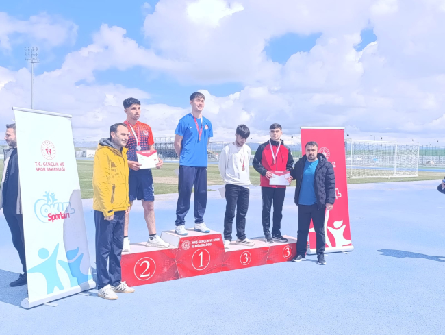 Muş Özel Bilim Teknik Koleji’nden Okul Sporlarında Büyük Başarı!