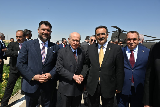 Malazgirt’te Dikkat Çeken Buluşma: Bahçeli’ye Teşekkür Ziyareti