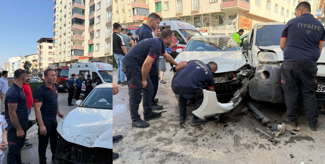 Muş`ta Korkutan Kaza: Biri Çocuk 3 Yaralı