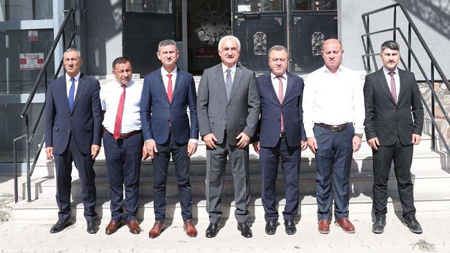 Vali Çakır’dan Müdür Altay’a Hayırlı Olsun Ziyareti