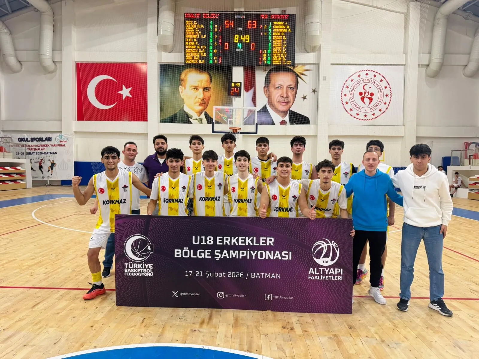 Muş`un Basketbol Takımı Türkiye Yarı Finalleri’ne Hazırlanıyor