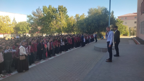 Müdür Altay`dan 2071 Melikşah Ortaokuluna Ziyaret